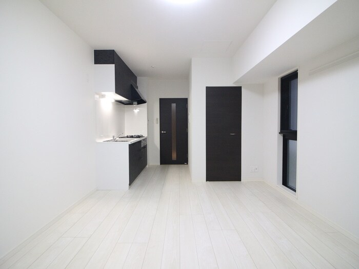 物件内観写真8　(内観写真)