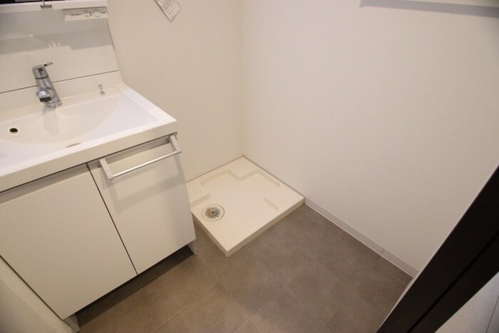 物件内観写真11　(洗面)