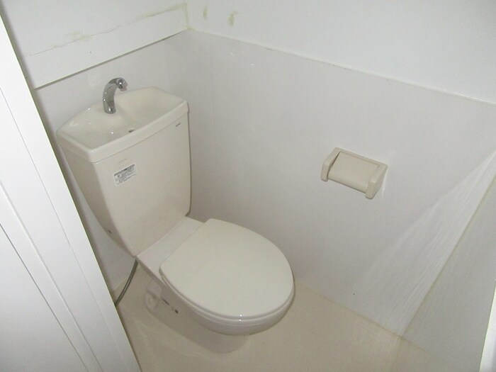 物件内観写真12　(トイレ)