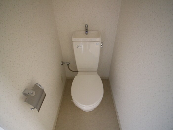 物件内観写真14　(トイレ)