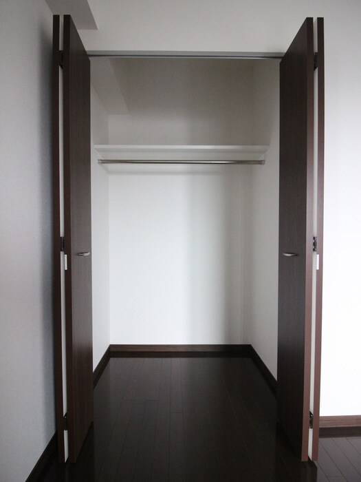 物件内観写真8　(収納)