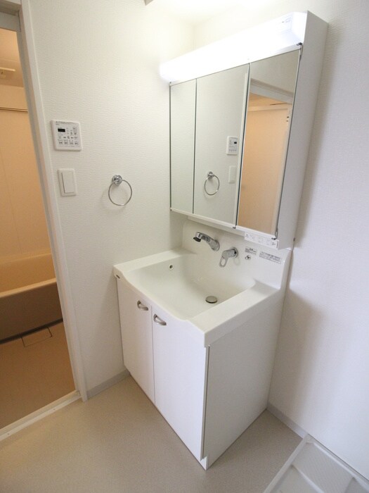 物件内観写真12　(洗面)