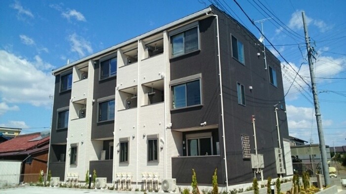 物件外観写真1　(外観写真)