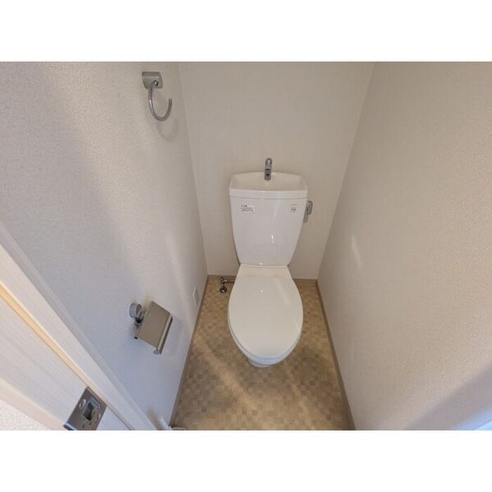 物件内観写真12　(トイレ)