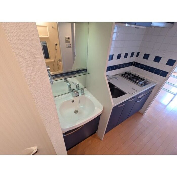 物件内観写真14　(洗面)