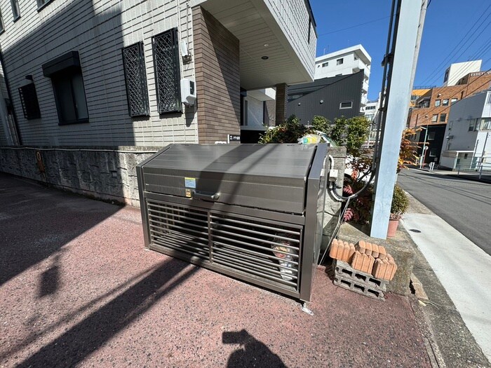 物件外観写真2　(建物設備)