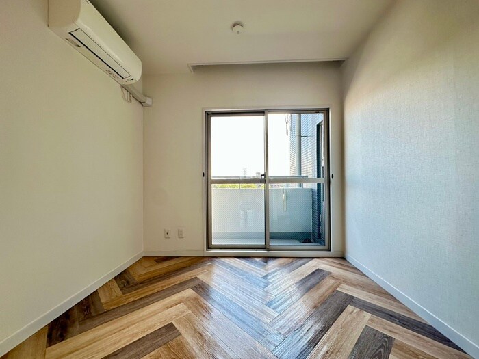 物件内観写真22　(居室)