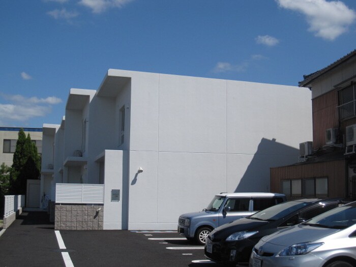 物件外観写真3　(外観写真)