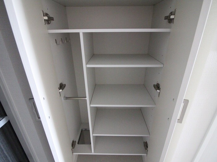 物件内観写真20　(靴箱)