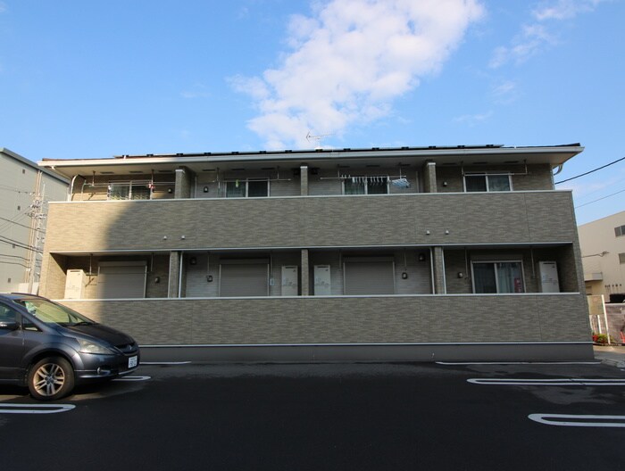 物件外観写真2　(外観写真)