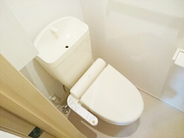 物件内観写真14　(トイレ)