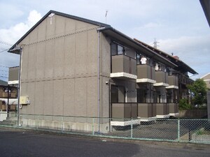 シャトル法性寺３５１外観写真