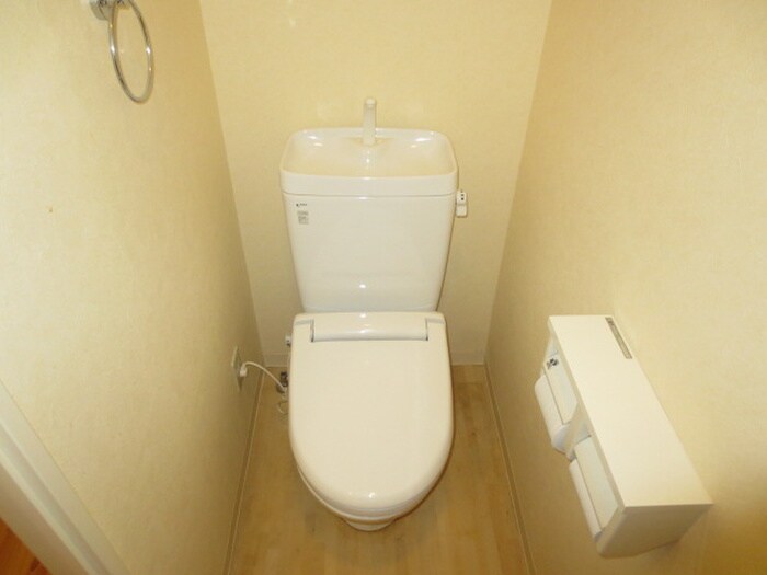 物件内観写真16　(トイレ)