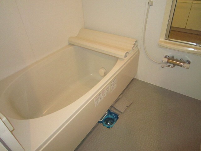 物件内観写真10　(バス／シャワールーム等)