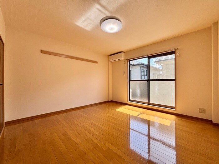 物件内観写真12　(居室)