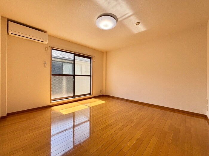 物件内観写真22　(居室)