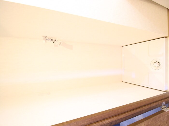 物件内観写真15　(洗濯機置場)