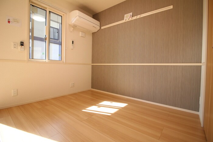 物件内観写真6　(居室)