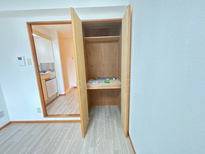 物件内観写真9　(収納)