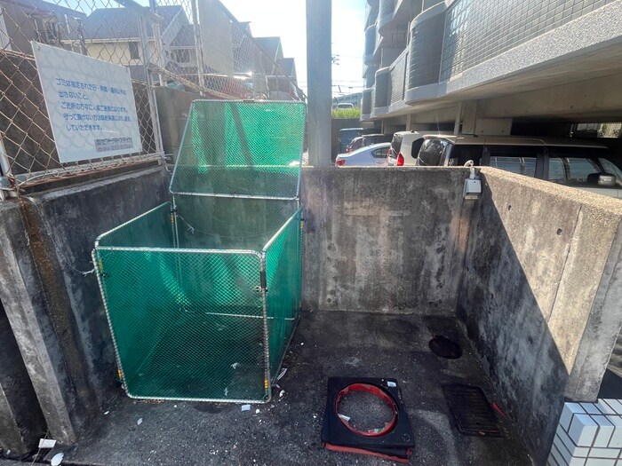 物件外観写真3　(建物設備)