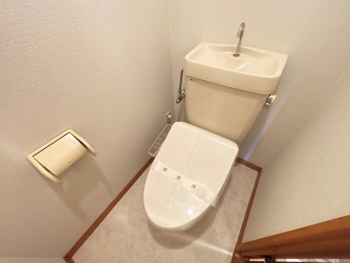 物件内観写真10　(トイレ)