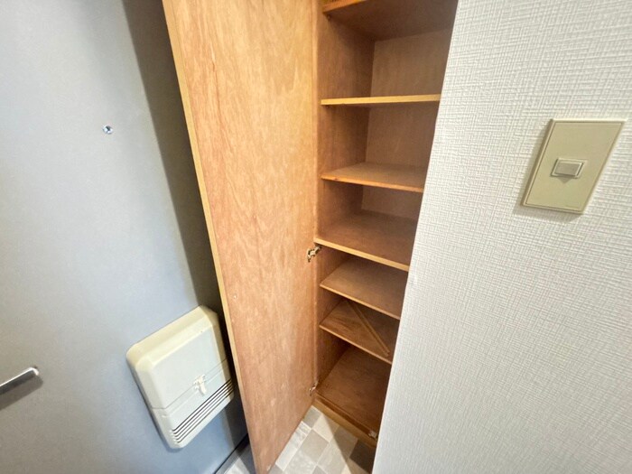 物件内観写真14　(靴箱)