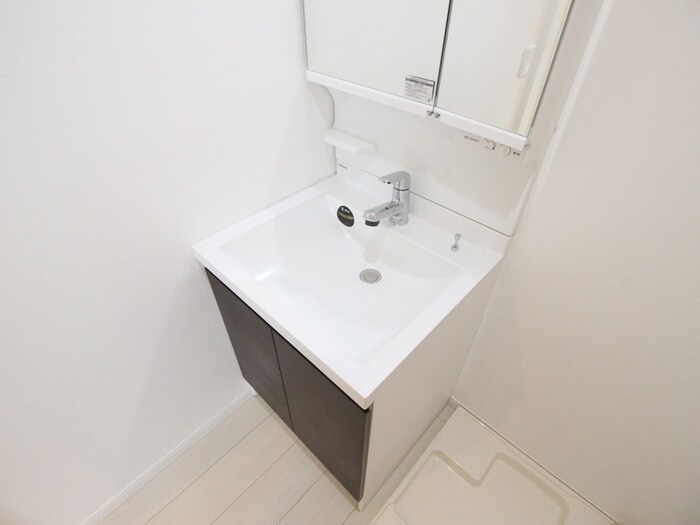 物件内観写真9　(洗面)