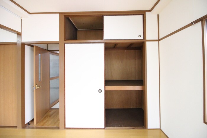 物件内観写真9　(収納)