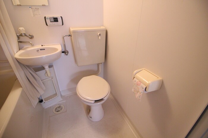 物件内観写真12　(トイレ)