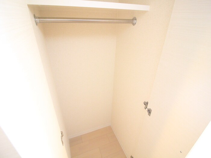 物件内観写真10　(収納)