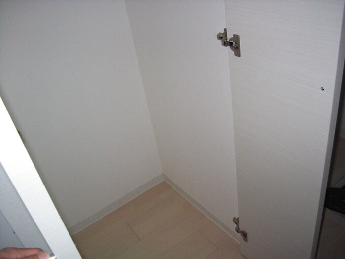 物件内観写真11　(収納)