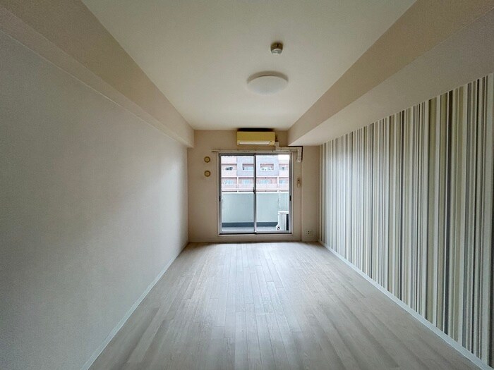 物件内観写真18　(居室)