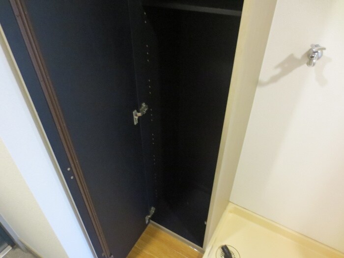 物件内観写真11　(靴箱)