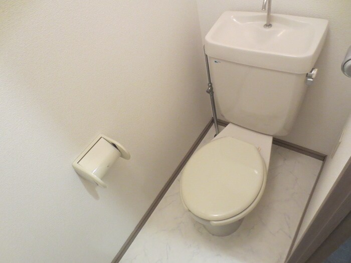 物件内観写真14　(トイレ)