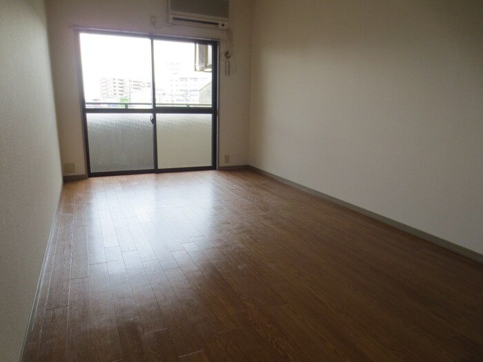 物件内観写真15　(居室)