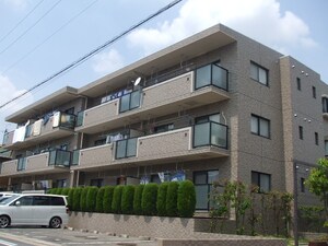 クレ－ル林島外観写真