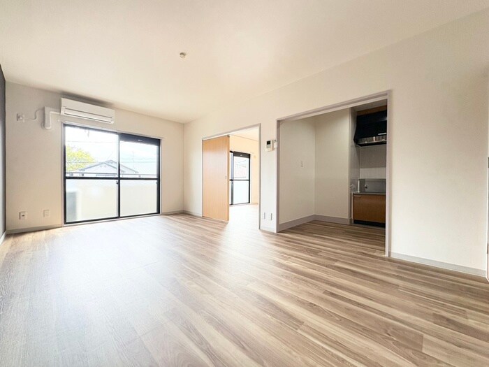 物件内観写真7　(居室)