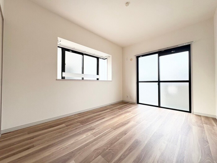 物件内観写真9　(居室)