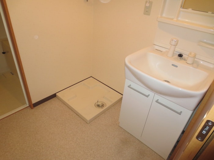 物件内観写真7　(洗面)