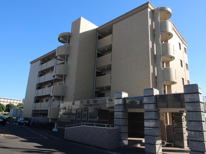 物件外観写真6　(外観写真)