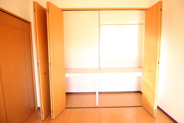 物件内観写真14　(収納)