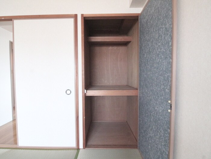 物件内観写真9　(収納)