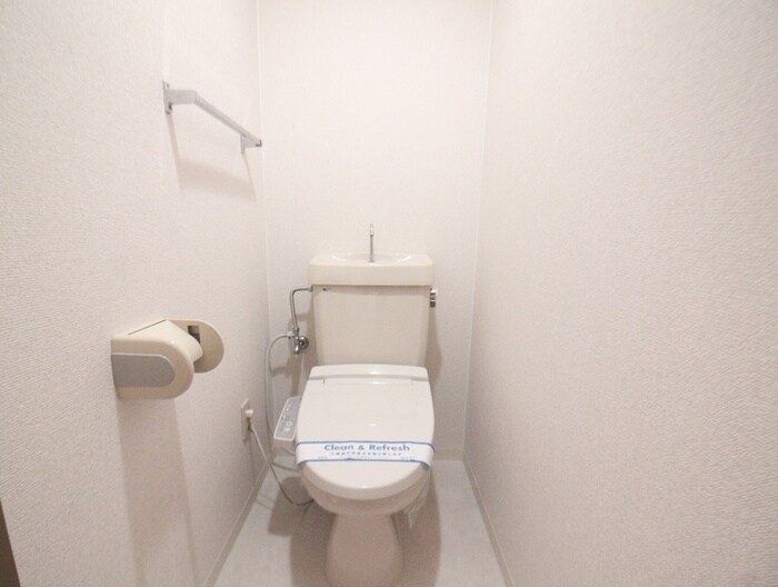 物件内観写真13　(トイレ)