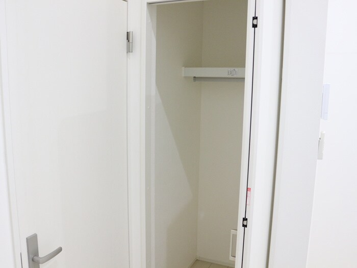 物件内観写真9　(収納)