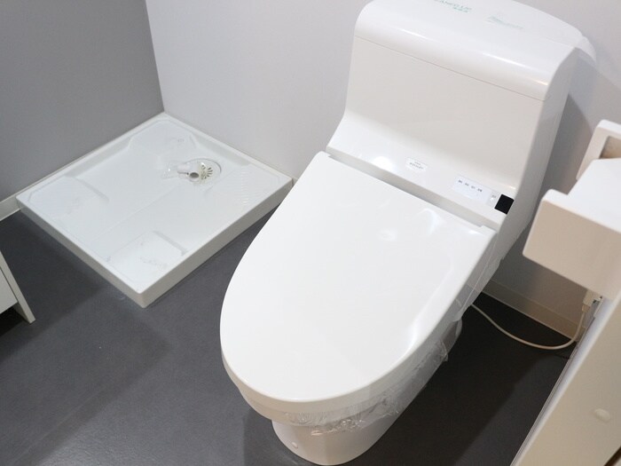 物件内観写真14　(トイレ)