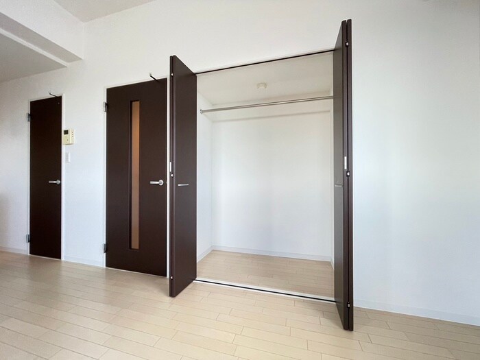 物件内観写真9　(収納)