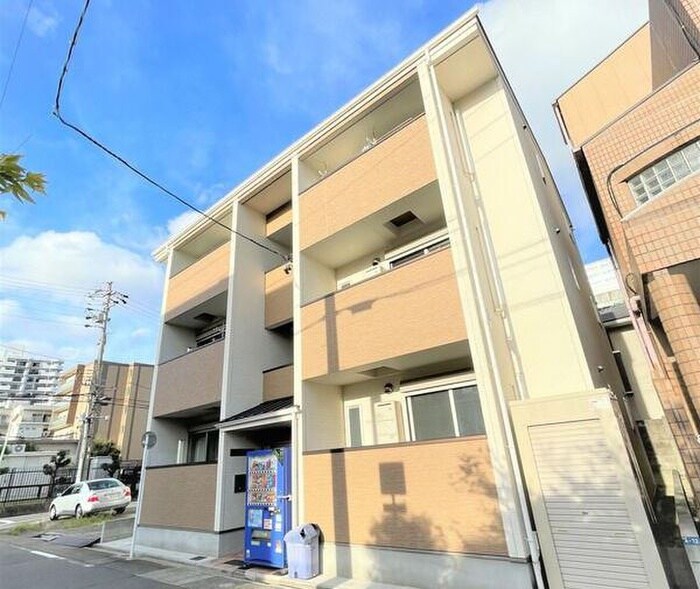 物件外観写真1　(外観写真)