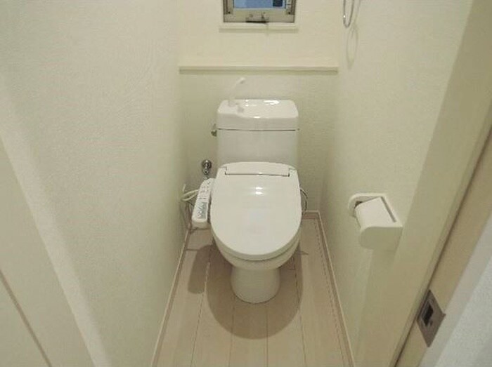 物件内観写真11　(トイレ)