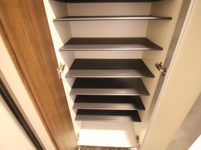 物件内観写真7　(靴箱)