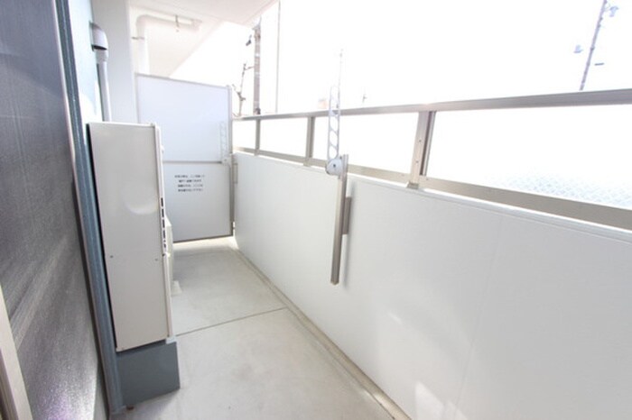 物件内観写真12　(ベランダ・バルコニー)